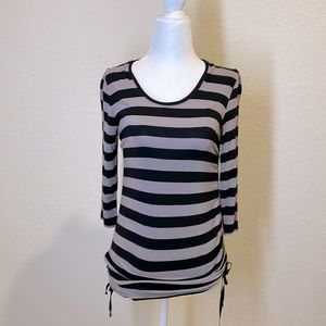 H&M 3/4 striped top